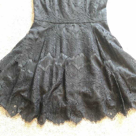 NWT BB Dakota Rihanna lace fit and flare dress - Picture 4 of 16